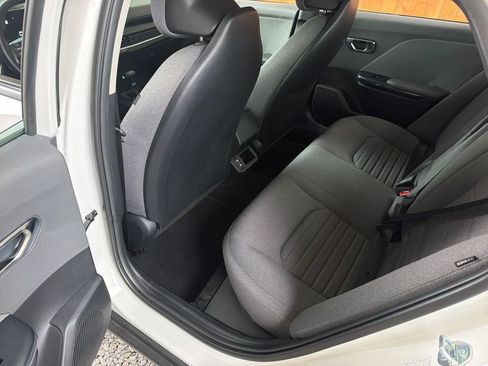 Used 2025 Kia K4 EX FWD image 29