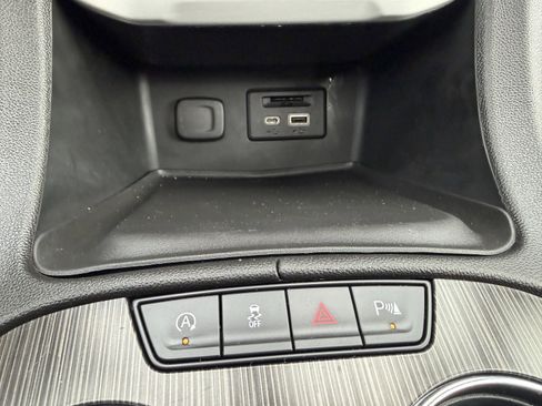 Used 2023 GMC Acadia SLT w/ Elevation Edition AWD/4WD image 39
