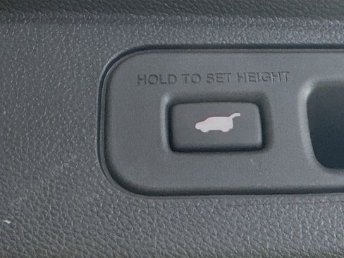 Used 2025 Honda Odyssey Touring image 32