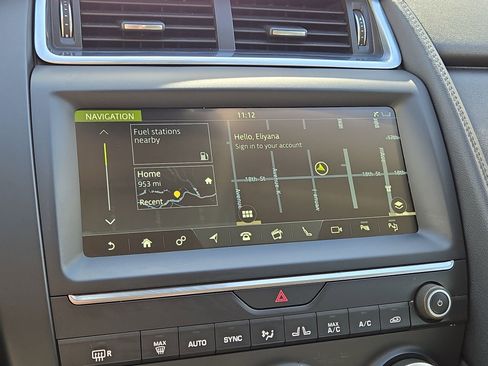 Used 2020 Jaguar E-PACE SE image 19