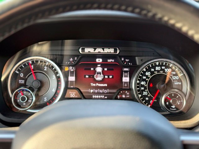 Used 2022 RAM 3500 Laramie AWD/4WD image 9