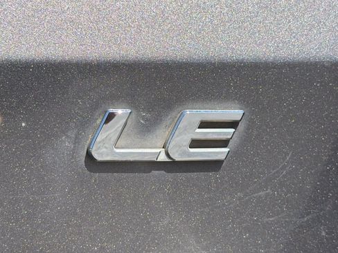 Used 2013 Toyota Sienna LE FWD image 12