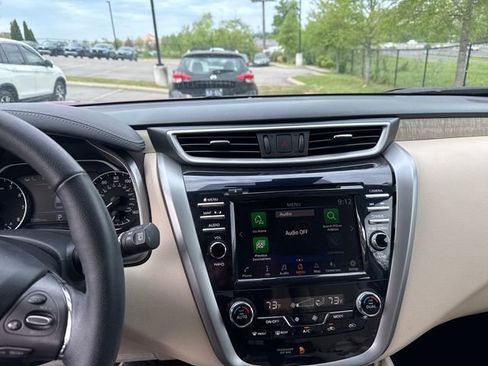 Used 2021 Nissan Murano SL w/ SL Moonroof Package image 14