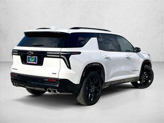Used 2025 Chevrolet Traverse RS FWD video 2