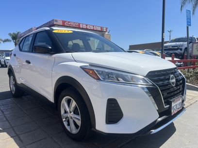 Used 2023 Nissan Kicks S