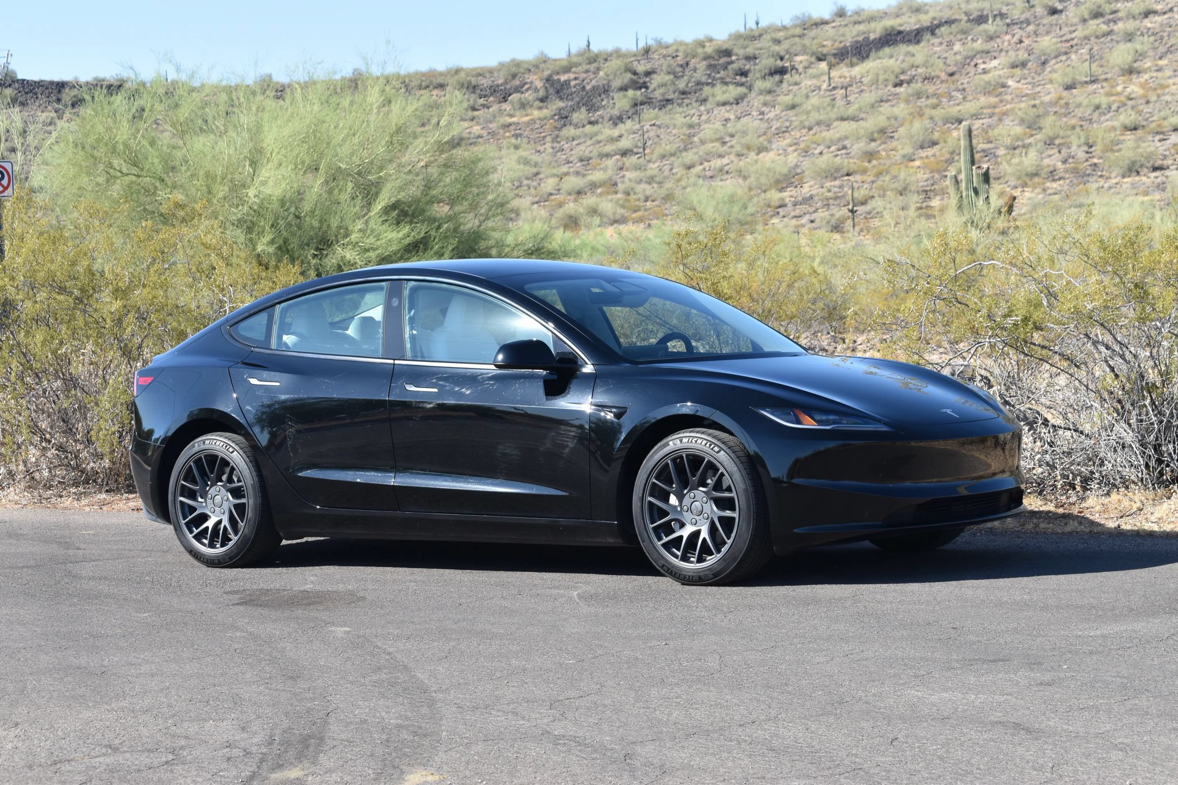 Used 2024 Tesla Model 3 Long Range AWD/4WD image 3