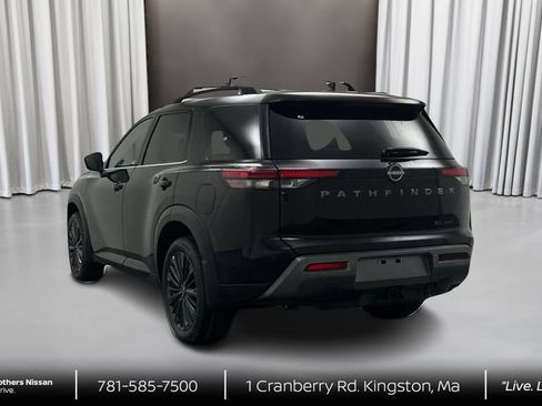 New 2026 Nissan Pathfinder SL w/ SL Premium Package AWD/4WD image 7