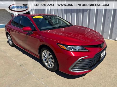 Used 2023 Toyota Camry LE FWD image 1