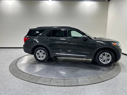 Certified 2023 Ford Explorer XLT w/ Equipment Group 202A AWD/4WD image 6