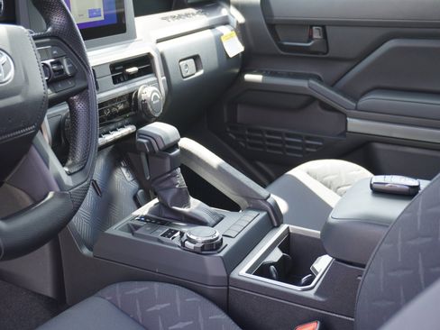 New 2026 Toyota Tacoma SR5 AWD/4WD image 21