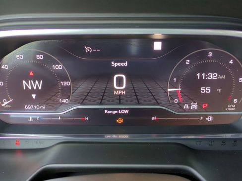 Used 2022 GMC Yukon SLT image 41