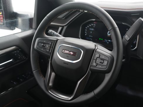 Used 2026 GMC Sierra 2500 AT4 w/ AT4 Premium Plus Package image 14