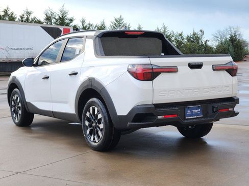New 2026 Hyundai Santa Cruz SEL FWD image 3