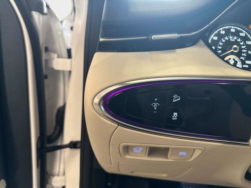 New 2024 Genesis Electrified GV70 Advanced image 37