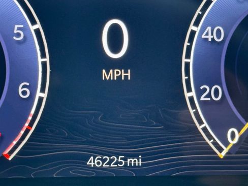 Used 2023 Jeep Grand Cherokee L Limited AWD/4WD image 18