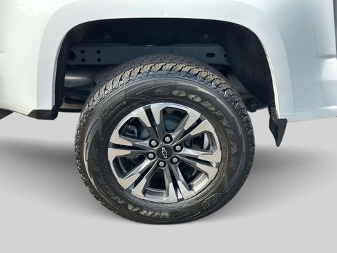 Used 2022 Chevrolet Colorado Z71 image 9