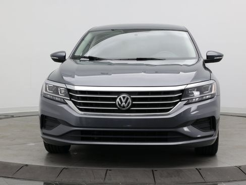 Used 2021 Volkswagen Passat 2.0T S FWD image 2
