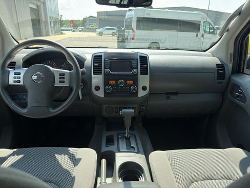 Certified 2018 Nissan Frontier SV w/ Value Truck Package RWD image 23