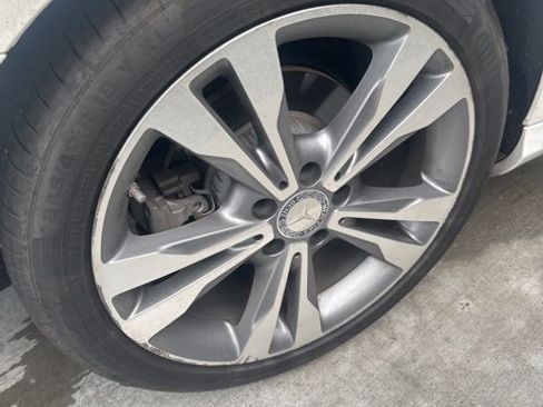 Used 2017 Mercedes-Benz C 300 C 300 image 8