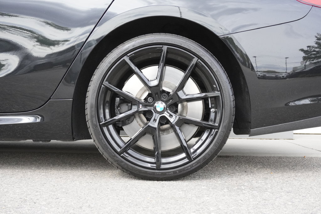 Used 2026 BMW M850i xDrive AWD/4WD image 31