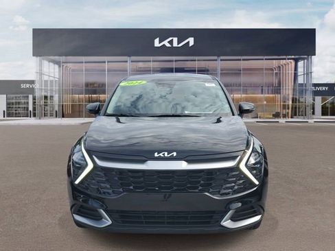 Certified 2024 Kia Sportage EX FWD image 2