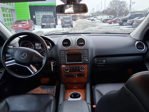 Used 2009 Mercedes-Benz ML 350 4MATIC image 8
