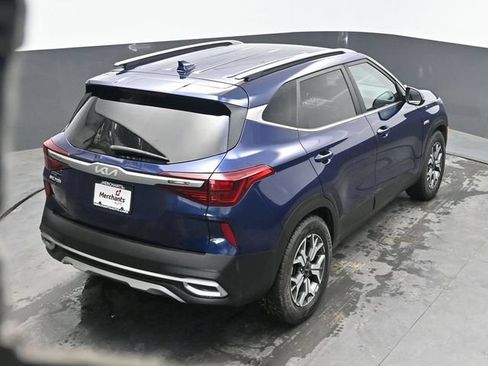 Used 2022 Kia Seltos EX AWD/4WD image 23