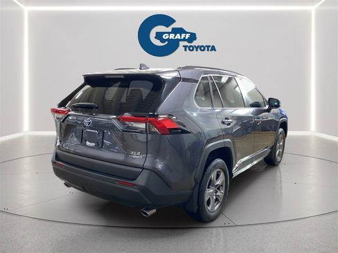 Used 2024 Toyota RAV4 XLE image 7