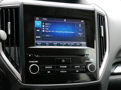 Used 2019 Subaru Forester Premium AWD/4WD image 22