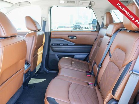 Used 2024 Nissan Pathfinder Platinum w/ Cargo Package FWD image 13