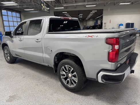 Used 2023 Chevrolet Silverado 1500 LT image 5