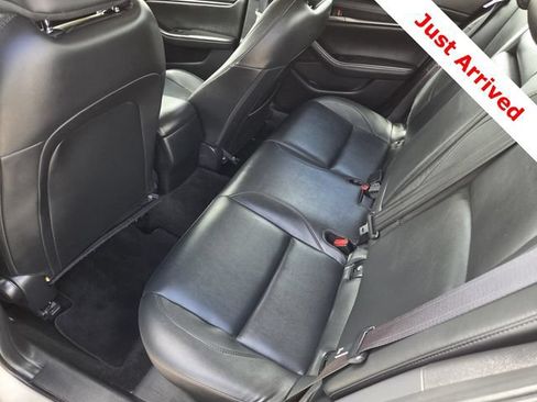 Used 2024 MAZDA MAZDA3 s FWD image 14