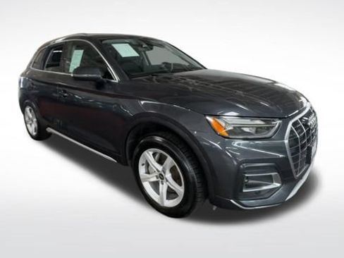 Used 2022 Audi Q5 2.0T Premium AWD/4WD image 2