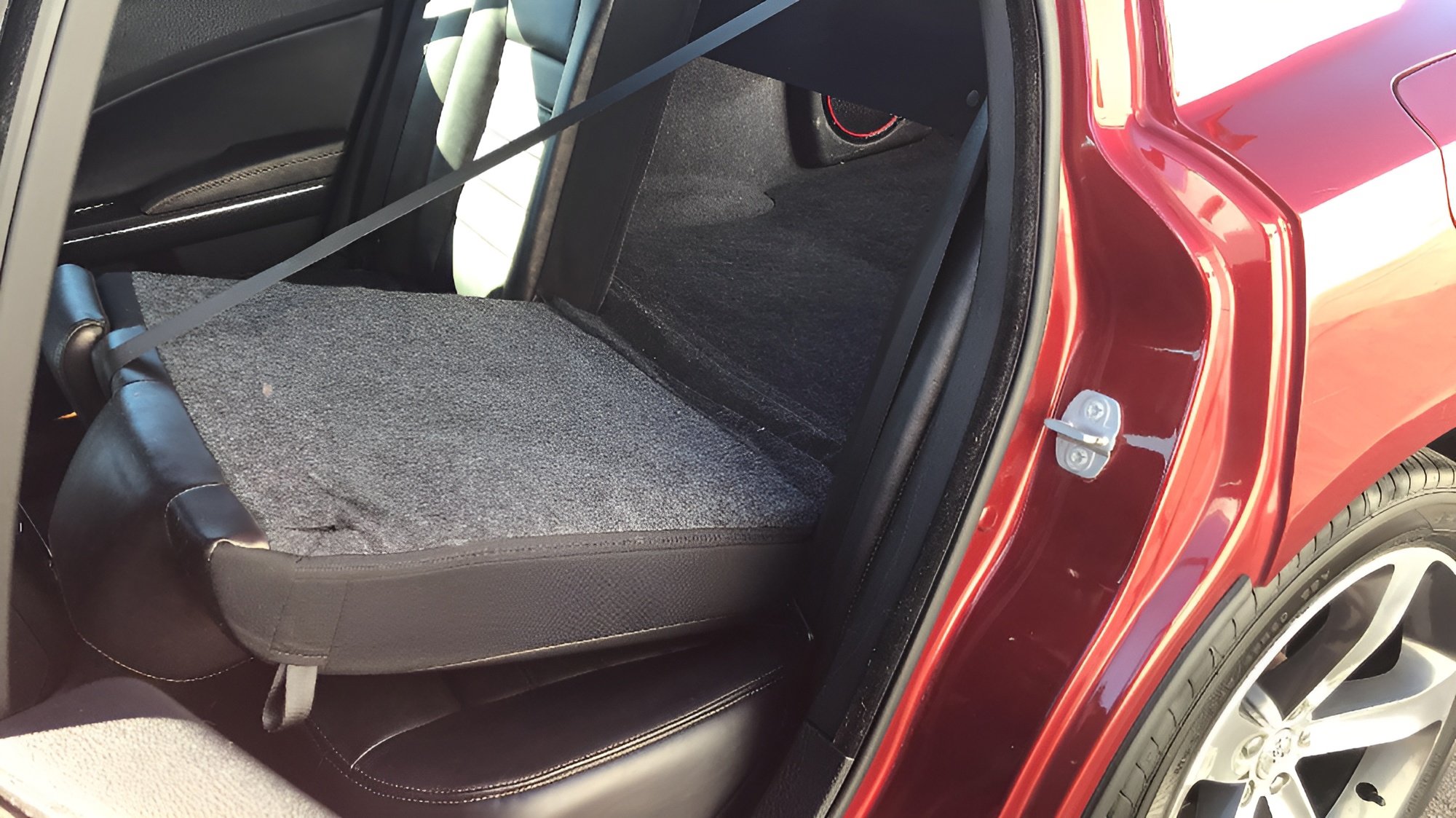 Used 2014 Dodge Charger SXT RWD image 23