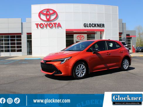New 2026 Toyota Corolla SE FWD image 1