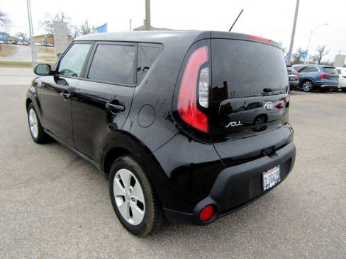 Used 2016 Kia Soul FWD image 5
