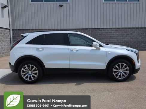Used 2023 Cadillac XT4 Sport w/ Sun And Sound Package AWD/4WD image 2