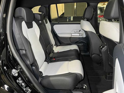 Certified 2023 Mercedes-Benz GLB 250 4MATIC image 14