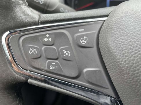 Used 2017 Chevrolet Cruze Premier FWD image 20