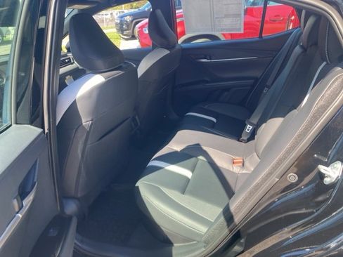 New 2025 Toyota Camry SE image 30