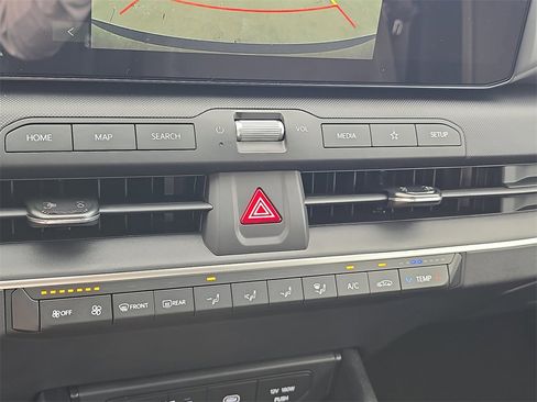 New 2025 Kia K4 LXS image 26