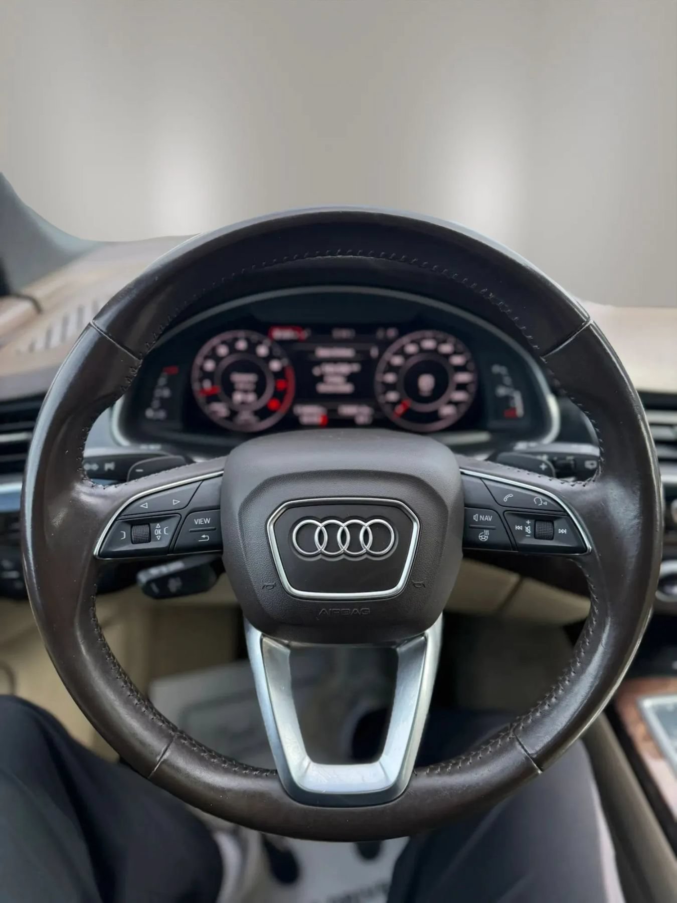Used 2017 Audi Q7 3.0T Premium Plus w/ Premium Plus Package AWD/4WD image 20