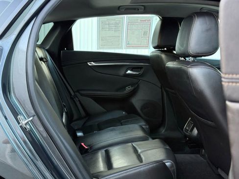 Used 2019 Chevrolet Impala LT w/ Sunroof and Spoiler Package image 15