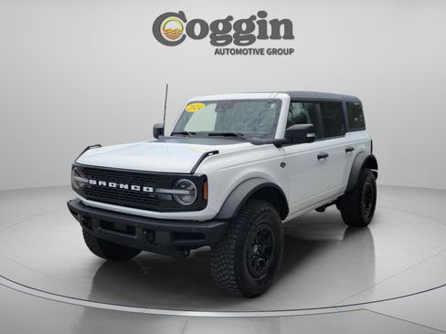 Used 2024 Ford Bronco Wildtrak AWD/4WD image 1