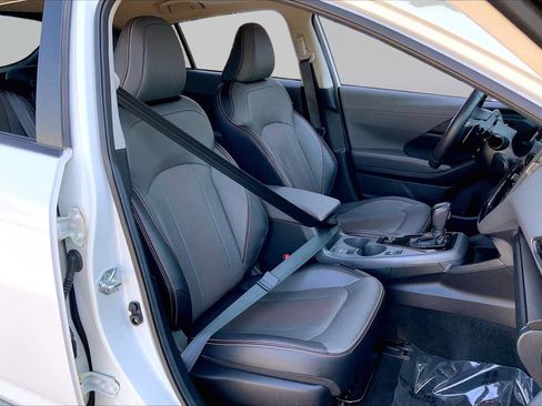 Certified 2024 Subaru Crosstrek 2.5i Limited AWD/4WD image 8
