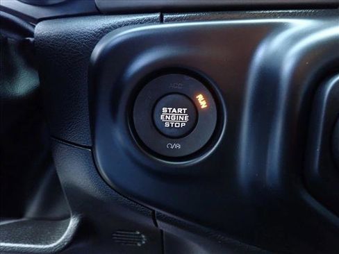 Used 2022 Jeep Wrangler Unlimited Sport image 21