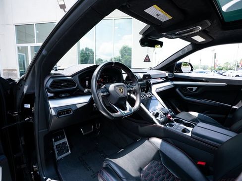 Used 2021 Lamborghini Urus AWD/4WD image 31
