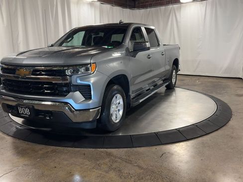 Used 2024 Chevrolet Silverado 1500 LT w/ Protection Package image 4