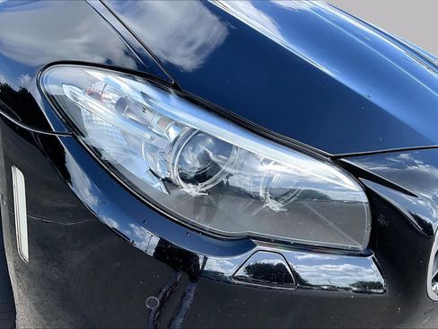 Used 2015 BMW 528i Sedan RWD image 25