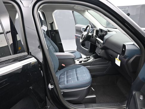 New 2025 Ford Bronco Sport Heritage image 13